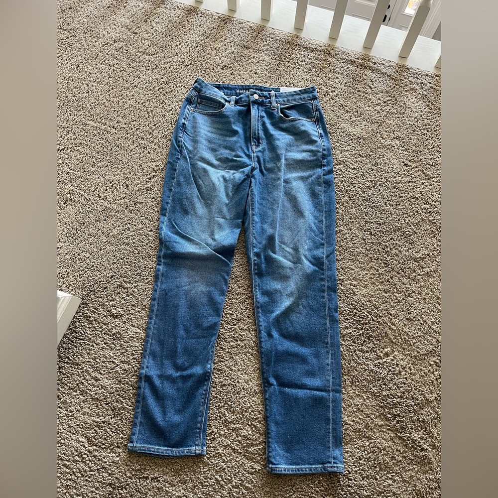 American Eagle: curvy mom jeans